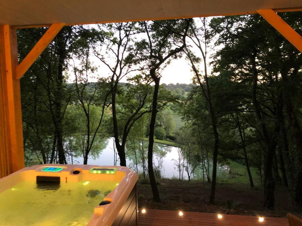 Les Cabanes Du Lac - Spa - Petit Dejeune - Cabane Du Frene & Cabane Du Chene Premium Sevignacq 객실 사진